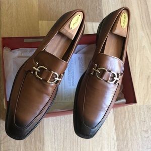 Size 12 men’s Donald Pliner loafers